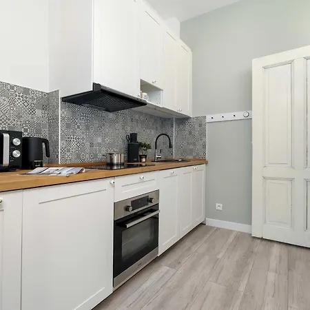 Modern Pet-friendly With Desk In Old Town By Renters * Poznań
